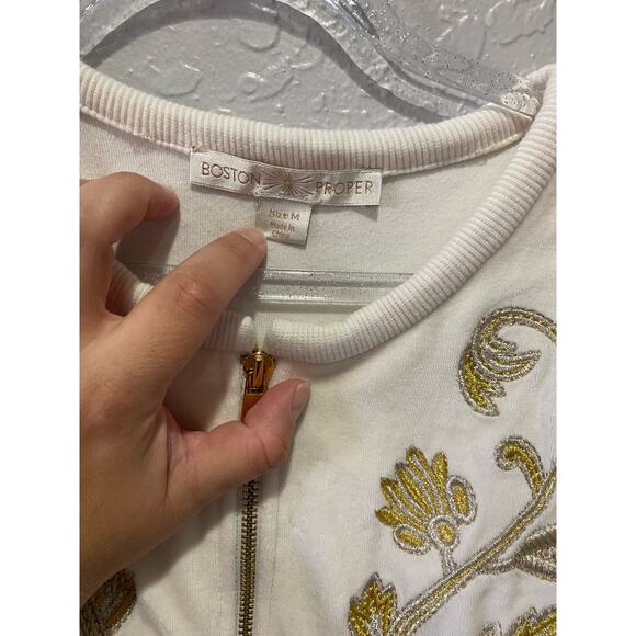 Boston Proper Cream Zip up Embroidery Velour Sweater Size M - Picture 6 of 7